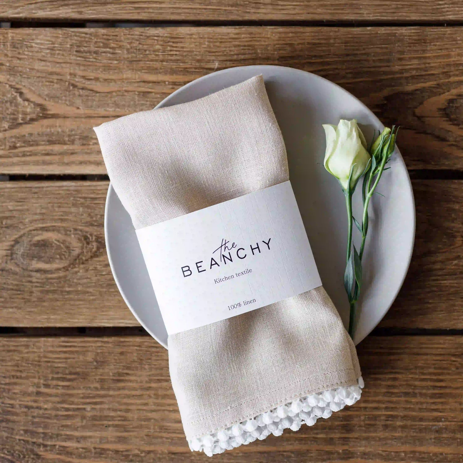 Linen Napkins with White Pom Pom
