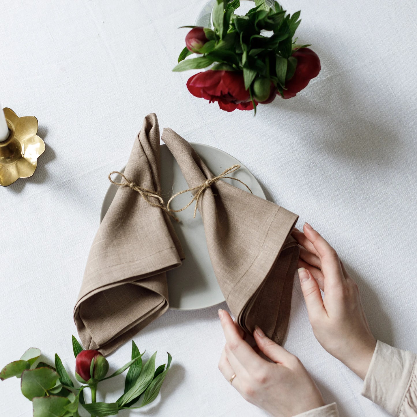 Linen napkins in cappuccino color