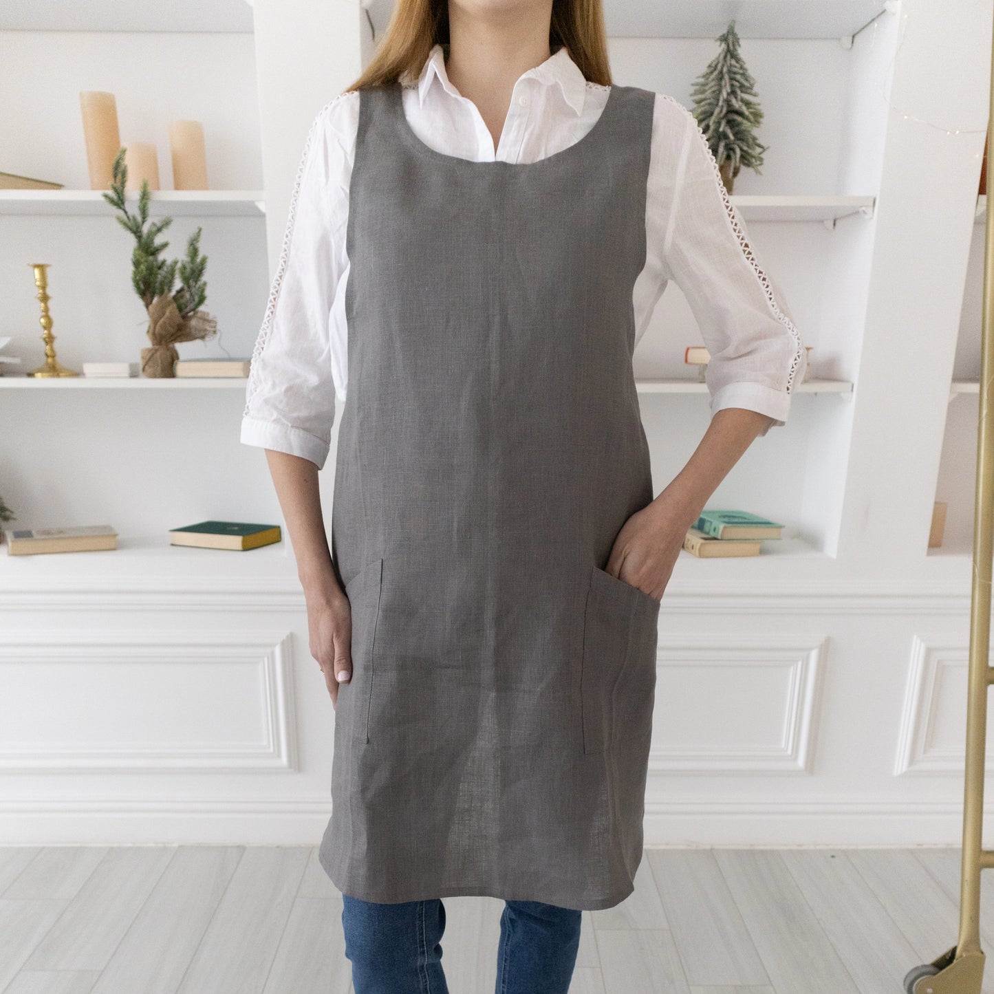 Linen Cross Back Apron in Japanese Style