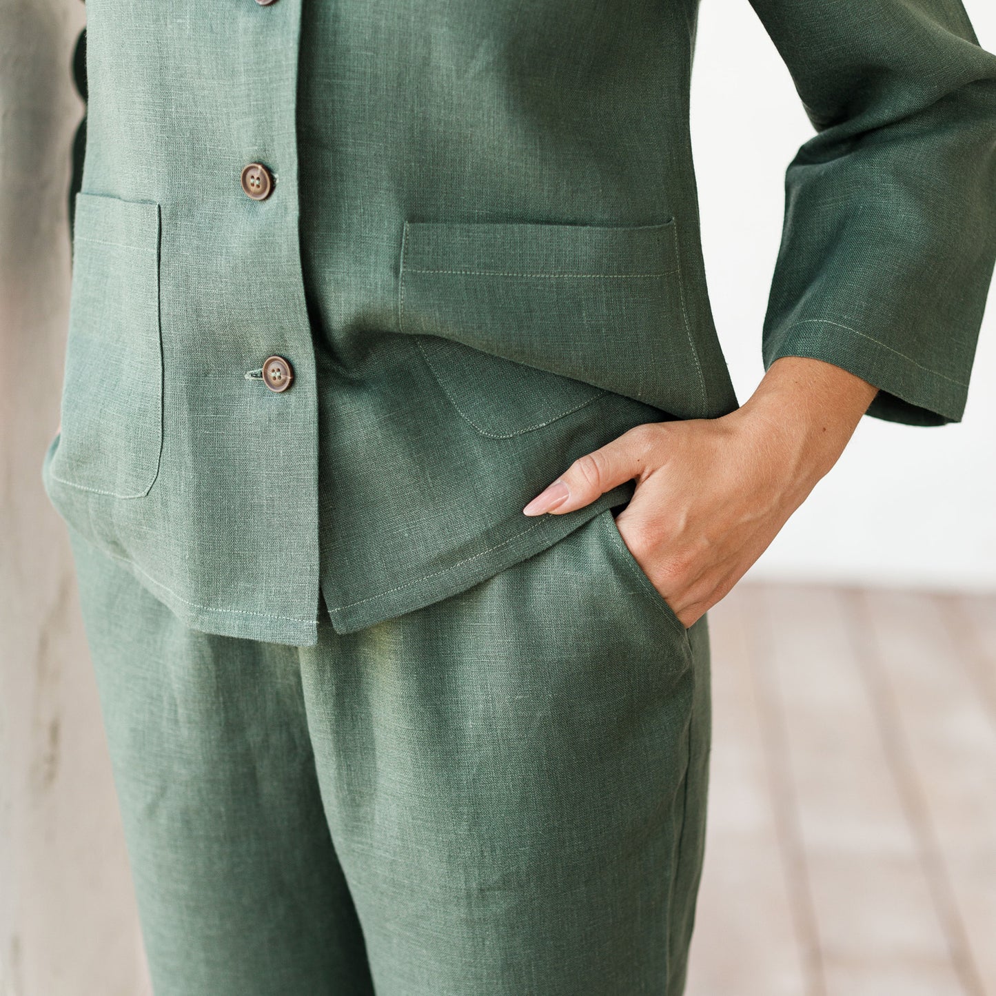 Sally linen lounge set in olive