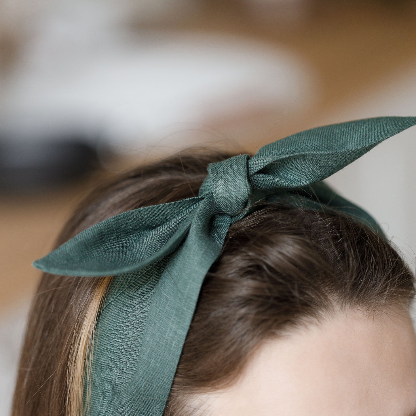 Linen headband in olive