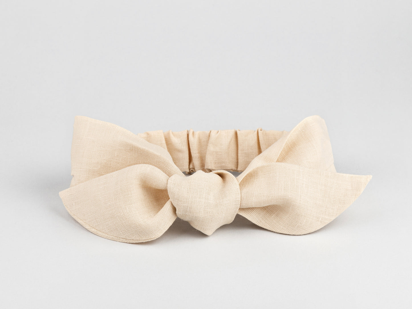 Linen headscarf in beige