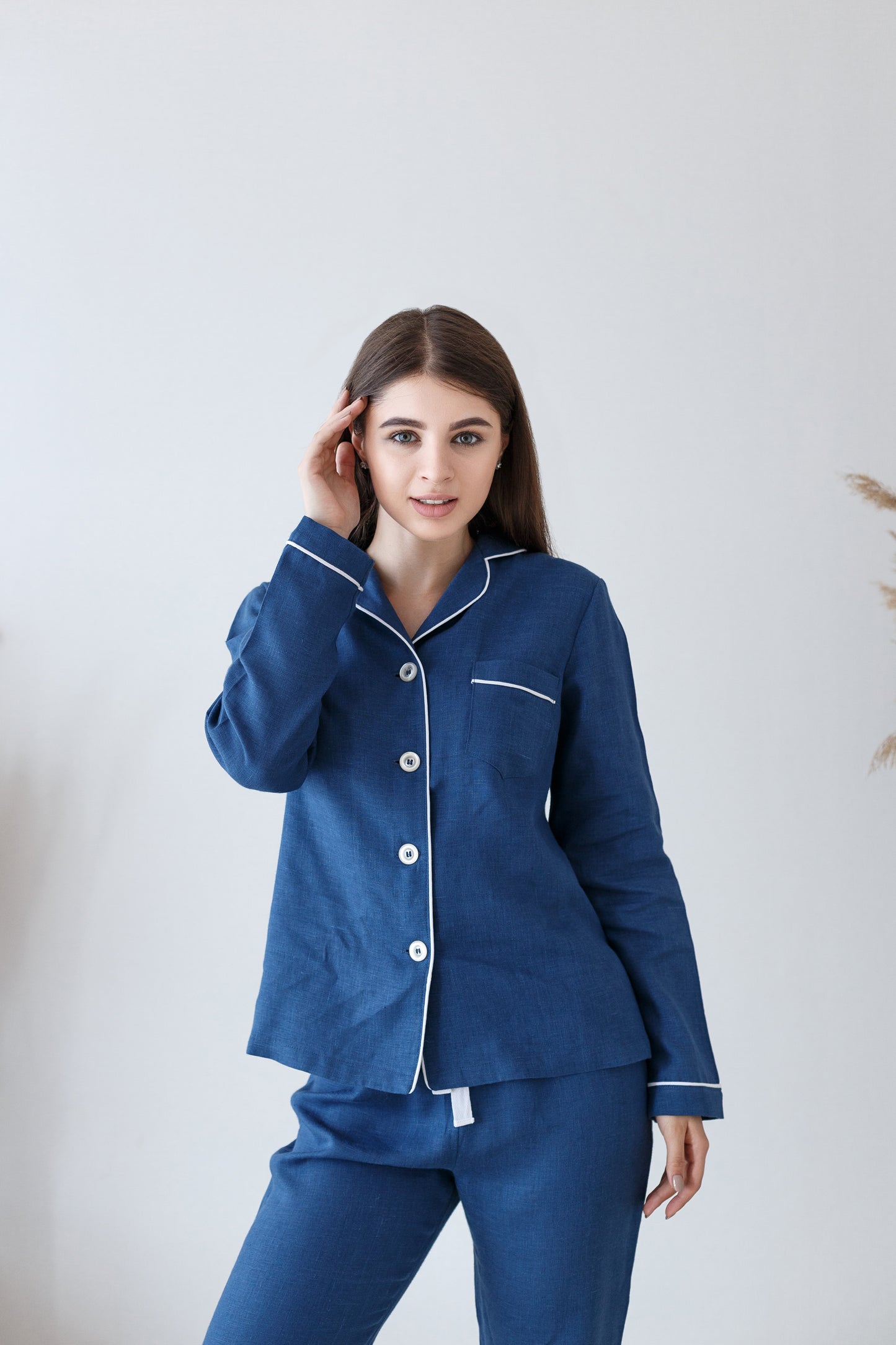 Blue linen shirt with piping detail