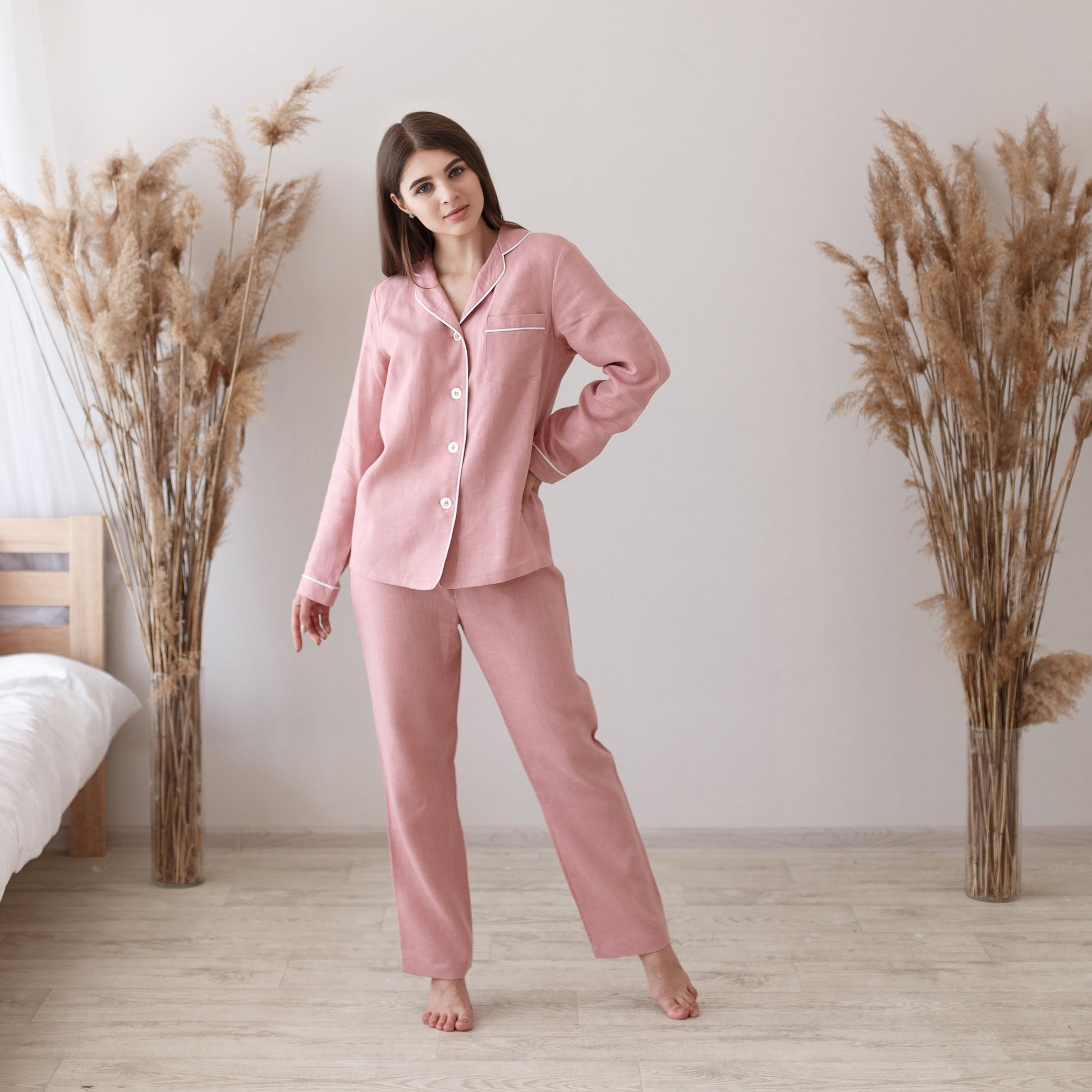 Luxurious Pink Linen Pajama Set with Piping - Long Sleeve Robe and Pants