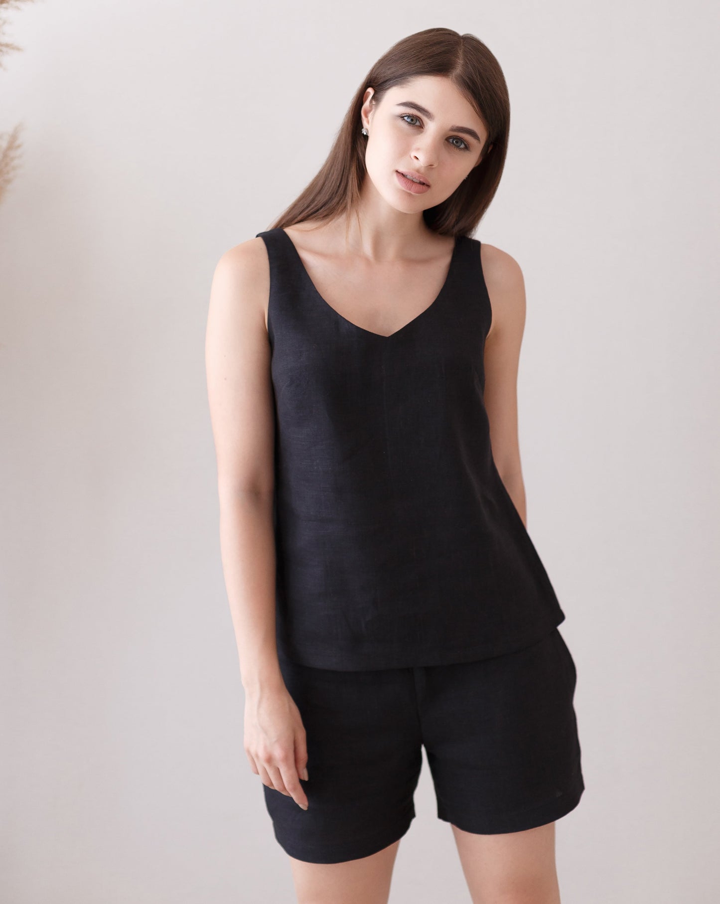 Comfortable and breathable black linen sleepwear